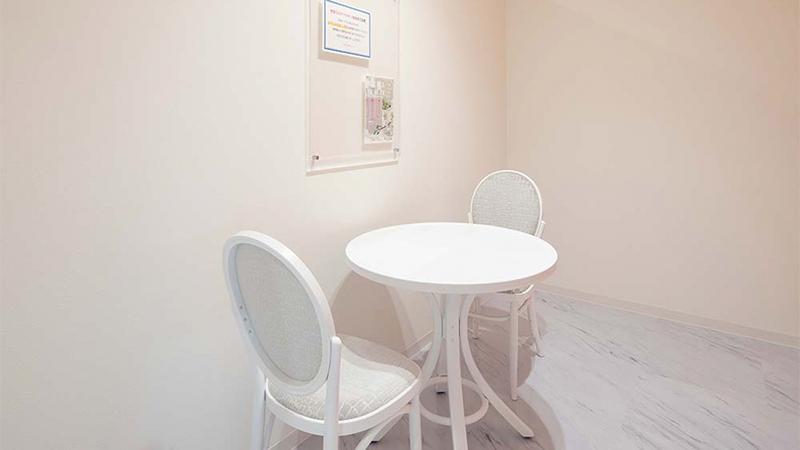 エミナルクリニック 梅田院 ヒーロー画像 3