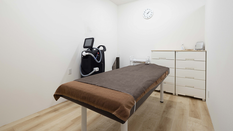 エミナルクリニックメンズ 仙台院 ヒーロー画像 3