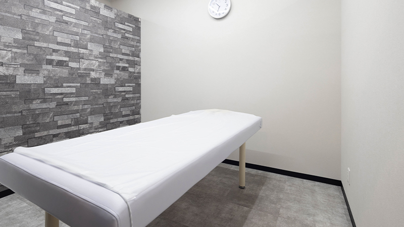 エミナルクリニックメンズ 福岡天神院 ヒーロー画像 5