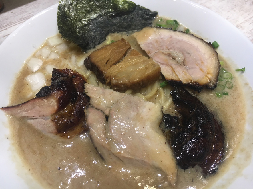 日本とブラジルが融合した新感覚ラーメン 麺garage 肉ヲ見ル 麺酒場 肉ト呑ム 三軒茶屋 Tokyo Headline