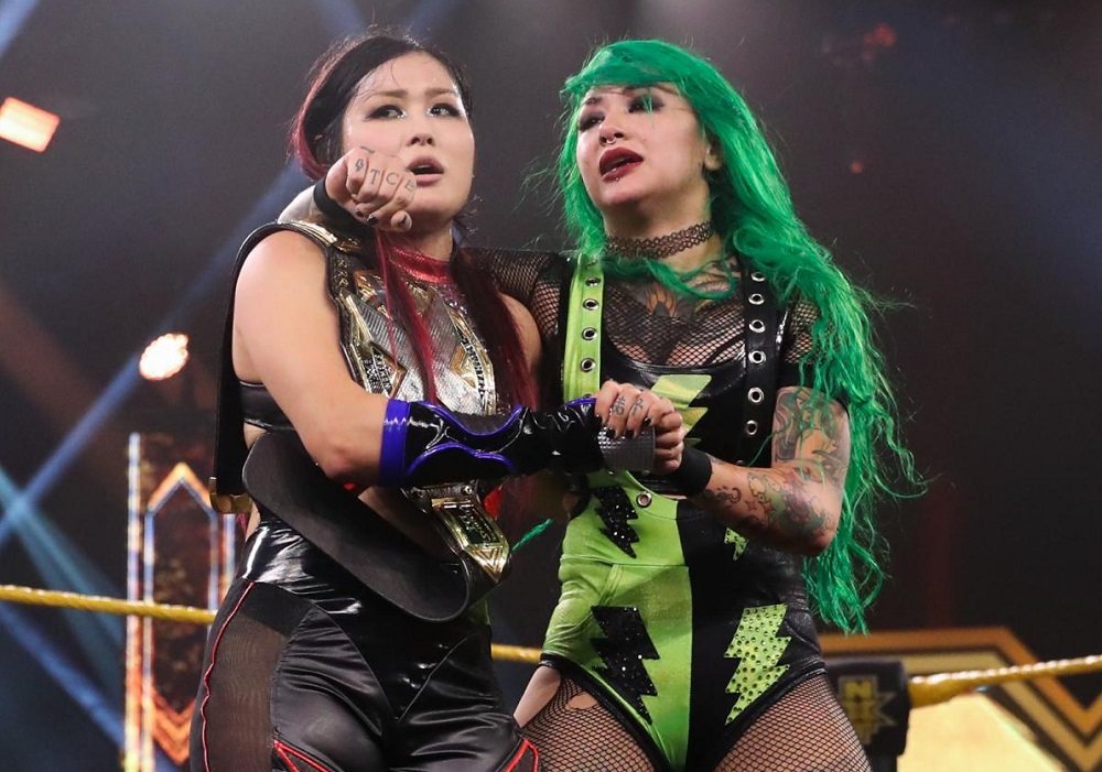 紫雷イオが因縁のショッツィをムーンサルト葬【WWE NXT