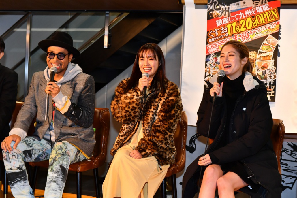 Uracoriで大人の社交場トーク Exile Nesmith 楓 山口乃々華 E Girls Tokyo Headline