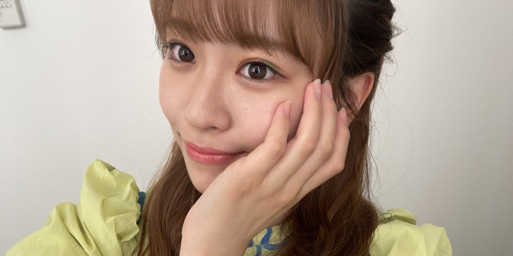 小田柚葉サイン