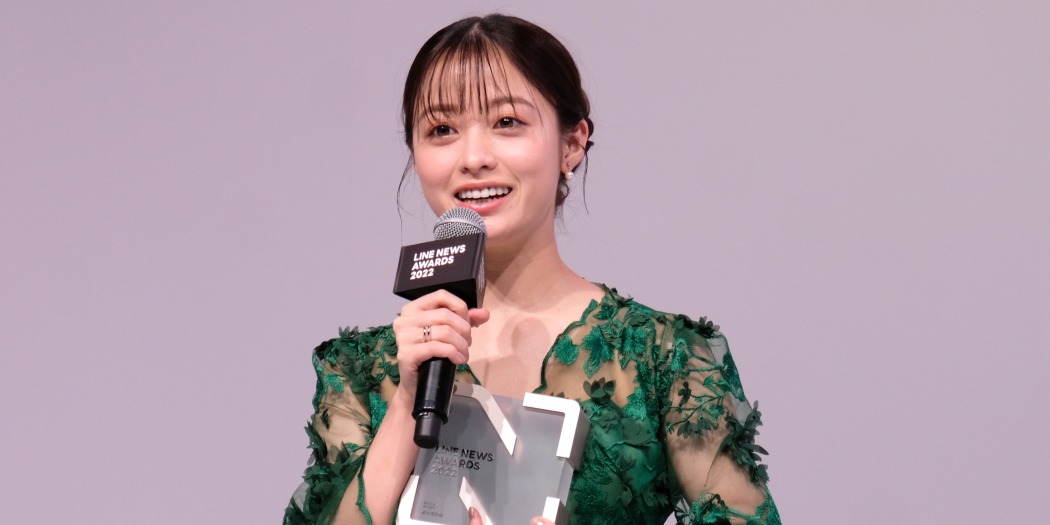 橋本環奈が2022年を彩る話題の人に「取り上げていただきやすさも考え