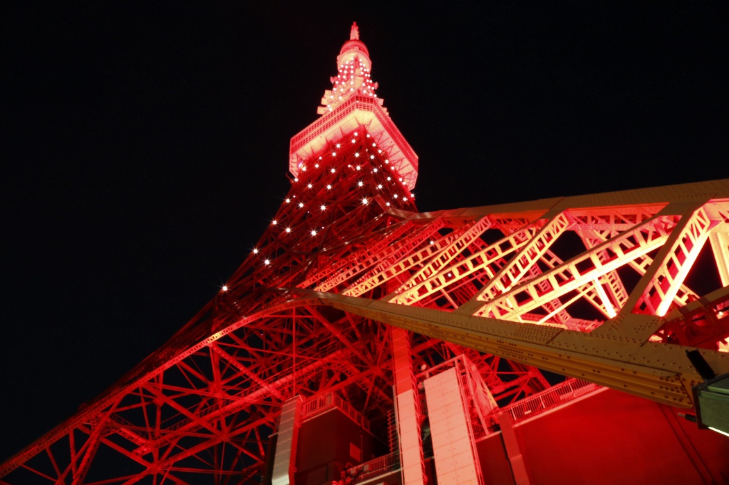 東京タワー60年の歴代アテンダント衣装がカワイイ 東京タワー 歴代制服復刻展 Tokyo Headline