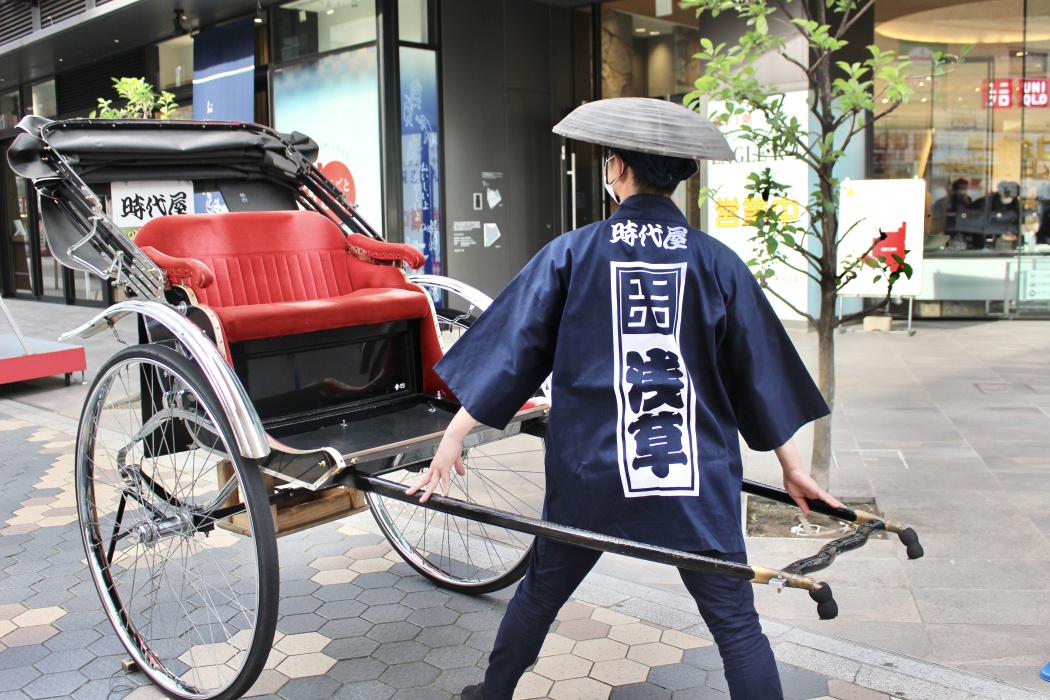 まるで浅草観光！巨大提灯に人力車も走る。新店舗「ユニクロ浅草」の粋っぷりがすごいわけ – ページ 3 – TOKYO HEADLINE