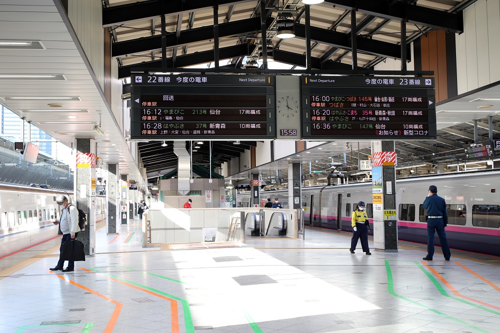 岡江 コロナ 感染経路